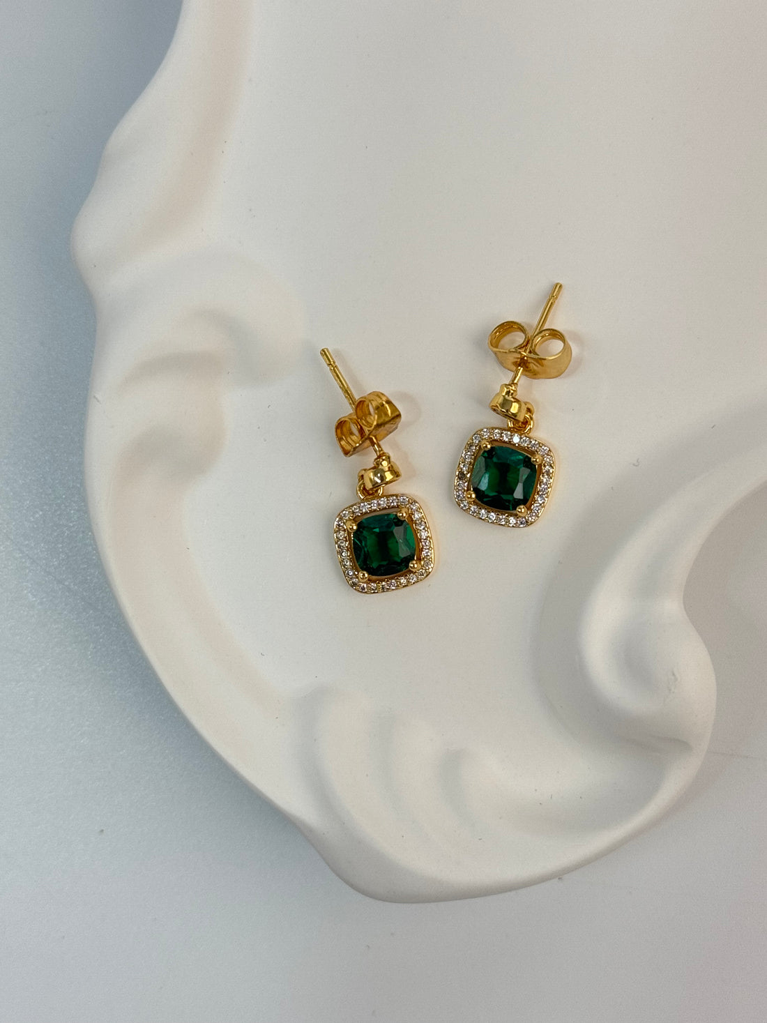 YEŞİL TAŞLI GOLD BAGET KÜPE