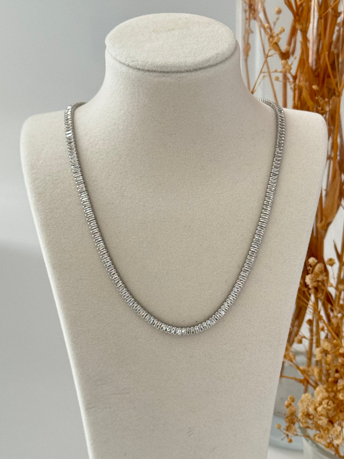 İNCE ZİRKON TAŞLI SİLVER SU YOLU KOLYE