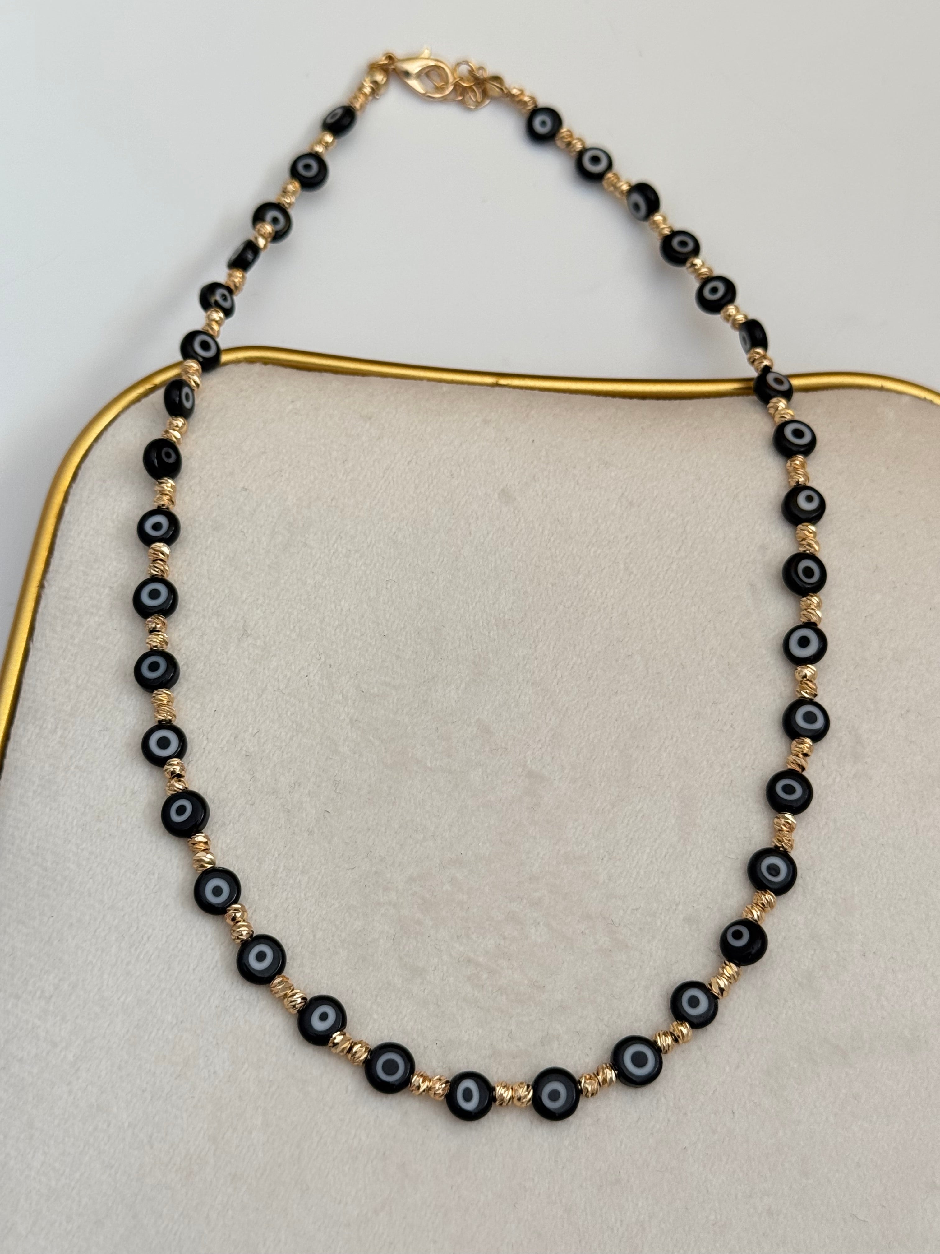 AURİ SİYAH NAZAR BONCUKLU ALTIN KAPLAMA DETAYLI KOLYE