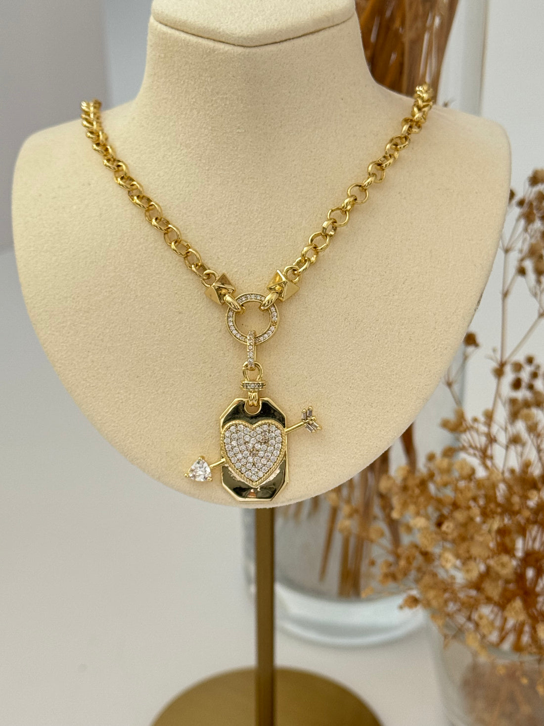 İTHAL KALP DETAYLI GOLD ZİNCİR KOLYE