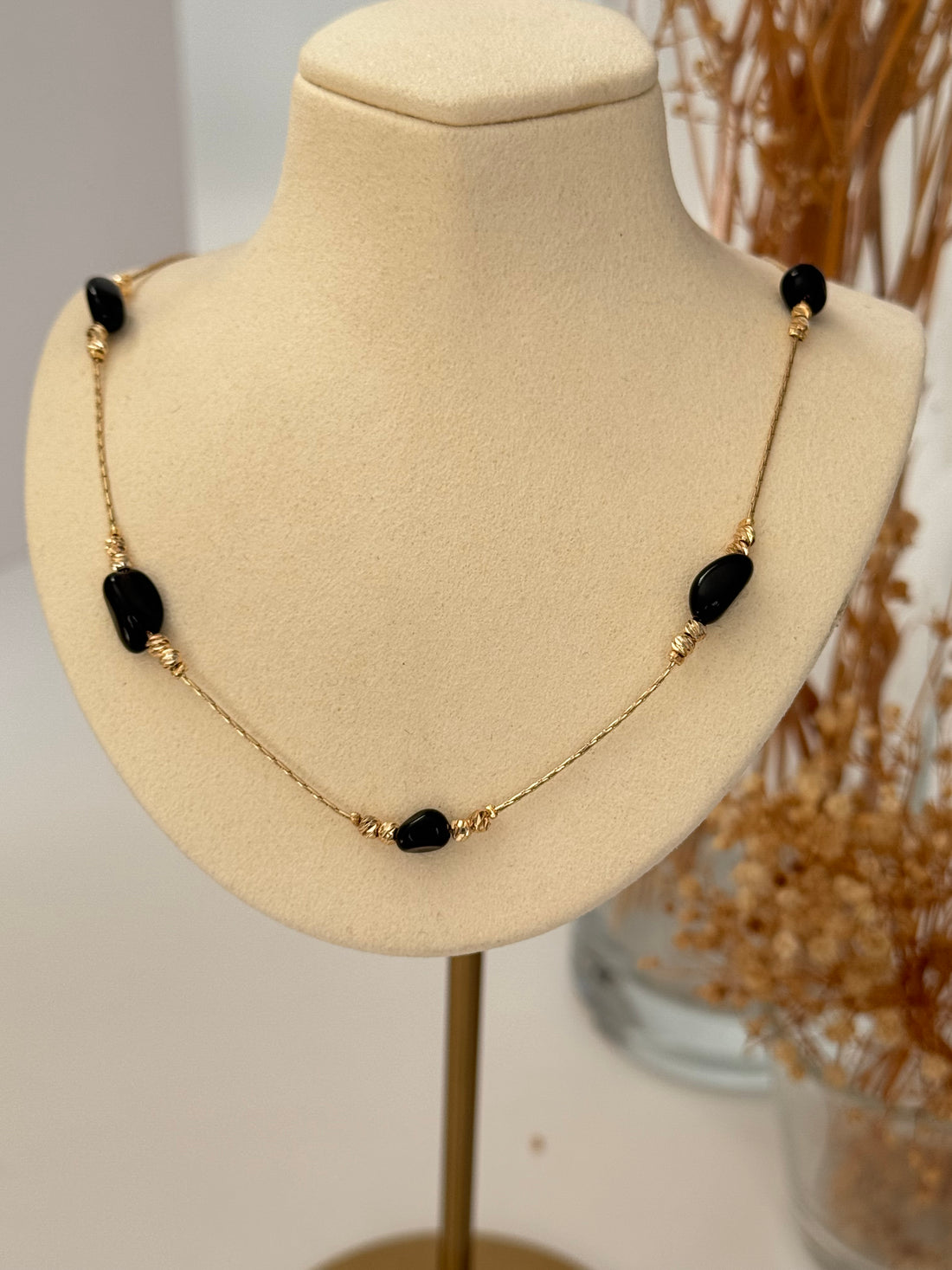 SİYARE SİYAH DOĞAL TAŞLI ALTIN KAPLAMA KOLYE