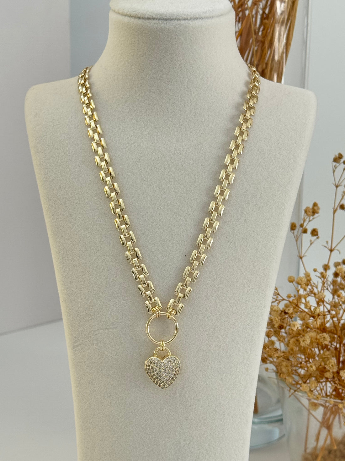 İTHAL KALP DETAYLI GOLD KOLYE