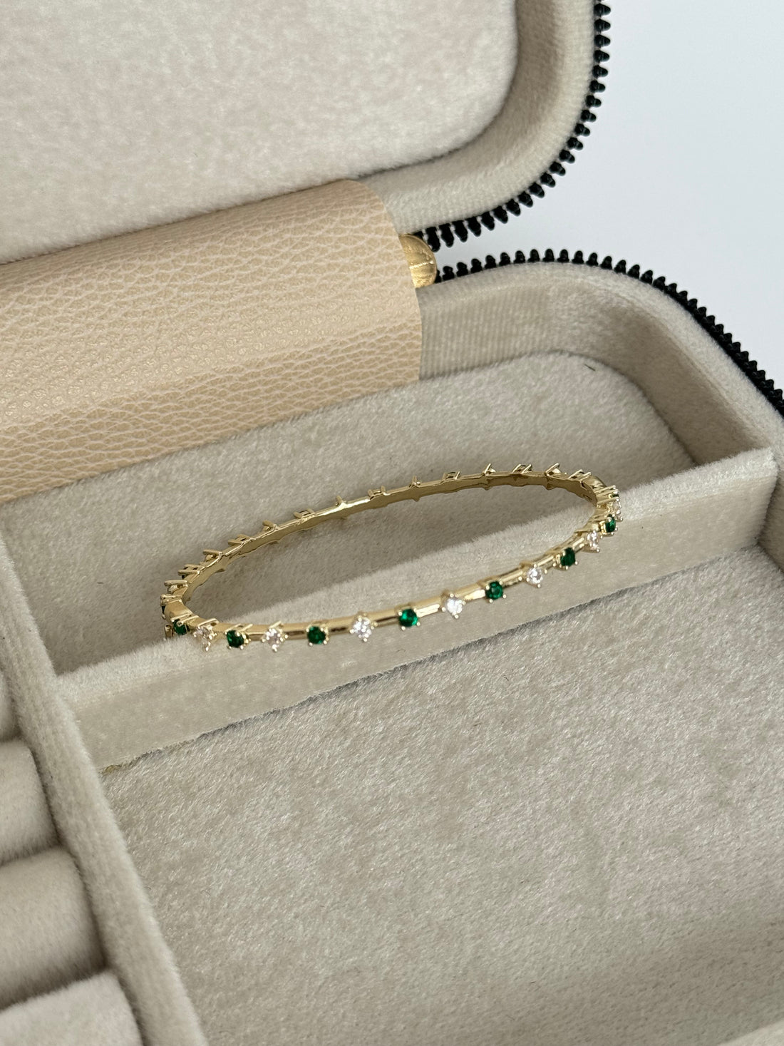 İTHAL YEŞİL YAŞLI KELEPÇE BİLEZİK