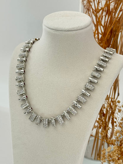 İTHAL BAGET KESİM TAŞLI SİLVER KOLYE