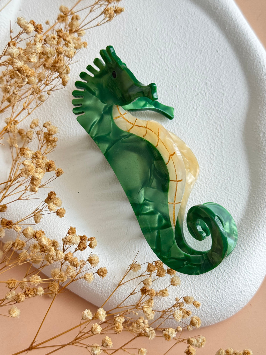 İTHAL DENİZ ATI DESENLİ KEMİK MANDAL TOKA