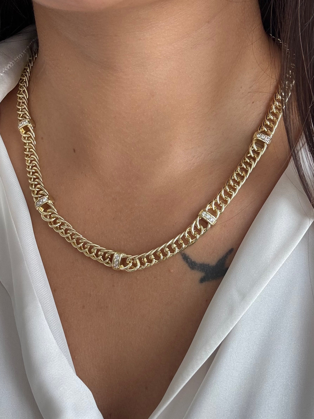 MİTRA TAŞ DETAYLI GOLD ZİNCİR KOLYE