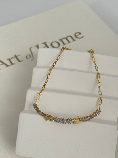 MELİSANDE YILDIZ DETAYLI GOLD BİLEKLİK