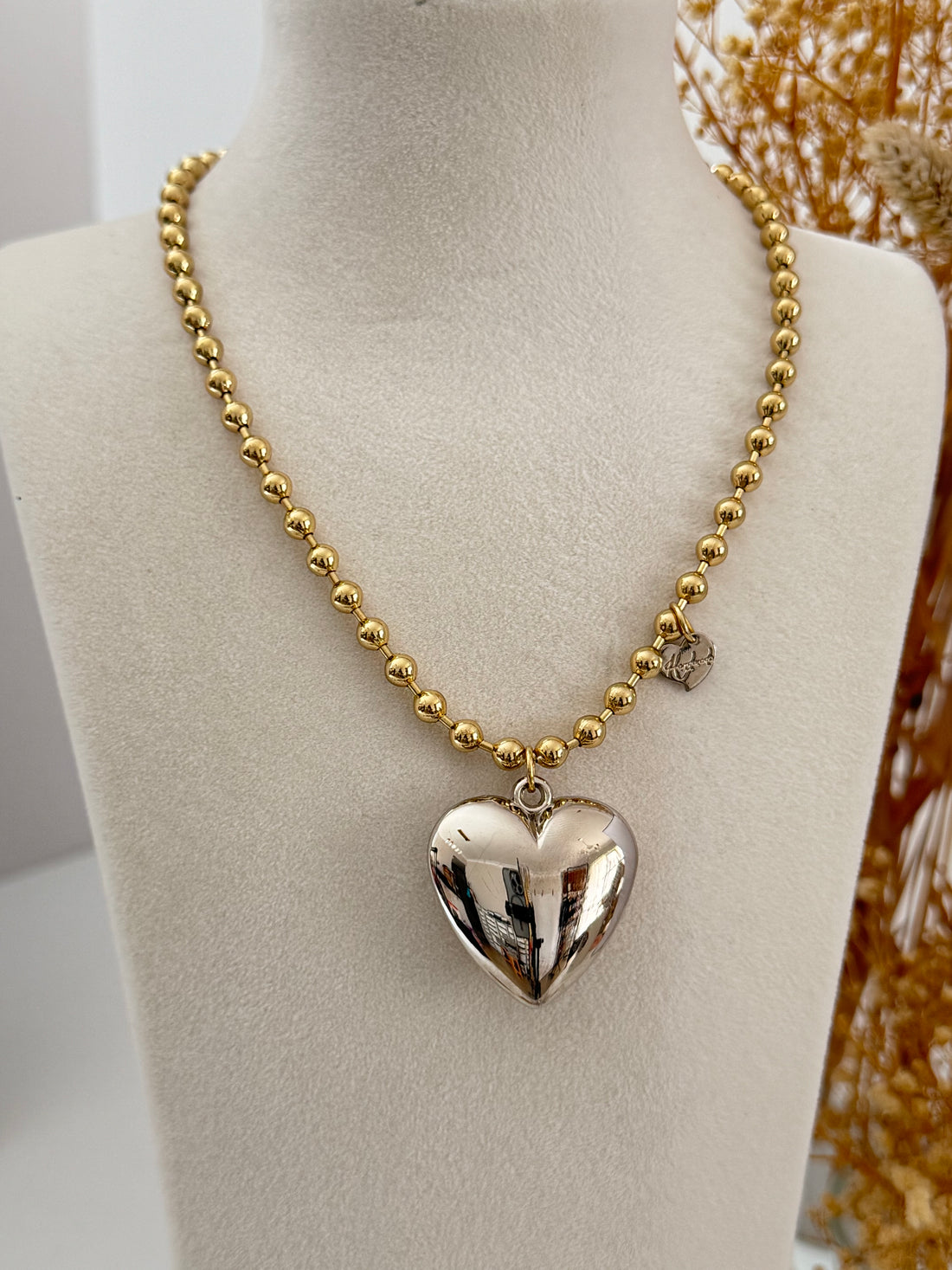 İTHAL SİLVER KALPLİ KOLYE