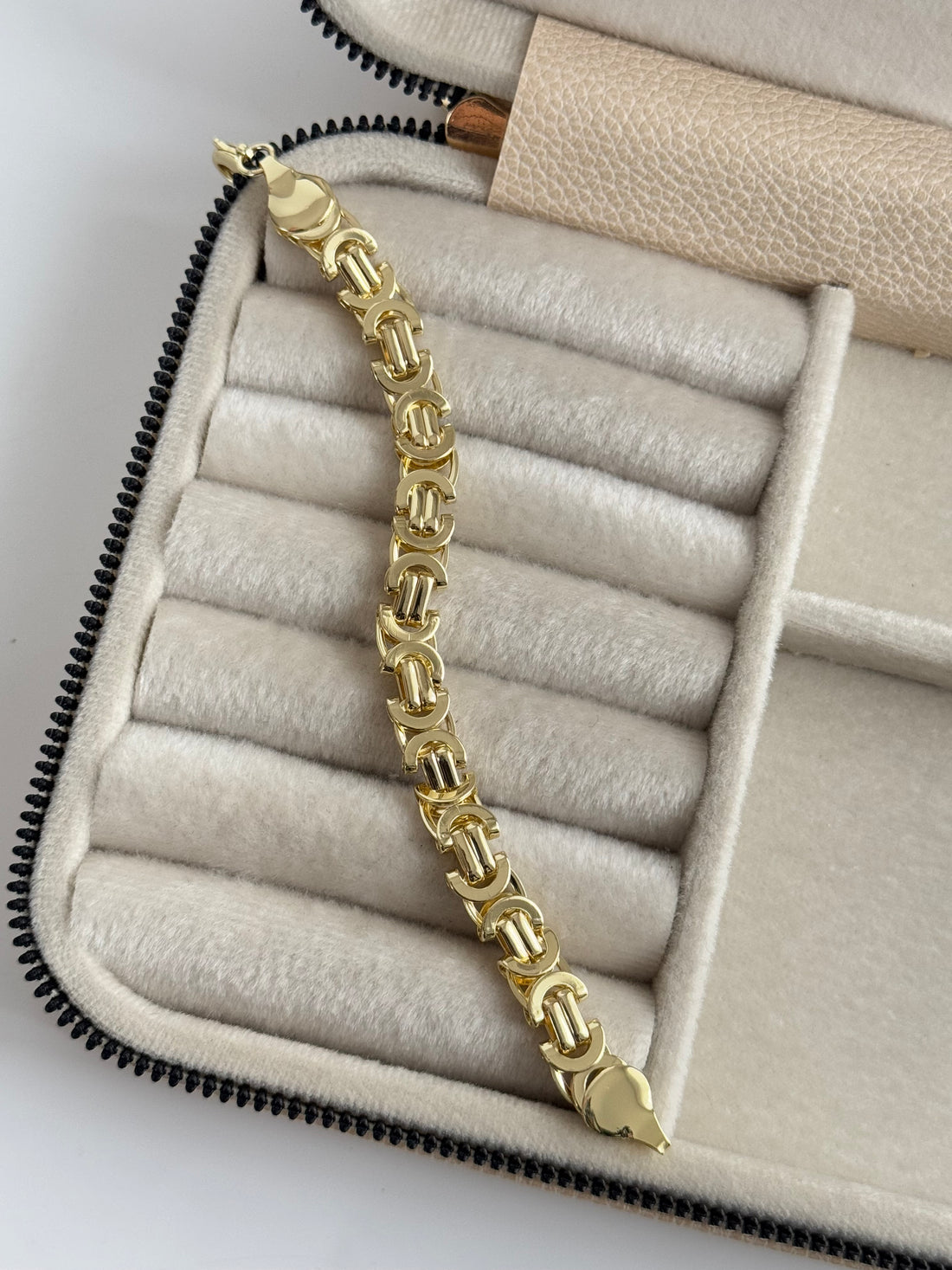 İTHAL MARKA MODEL GOLD BİLEKLİK