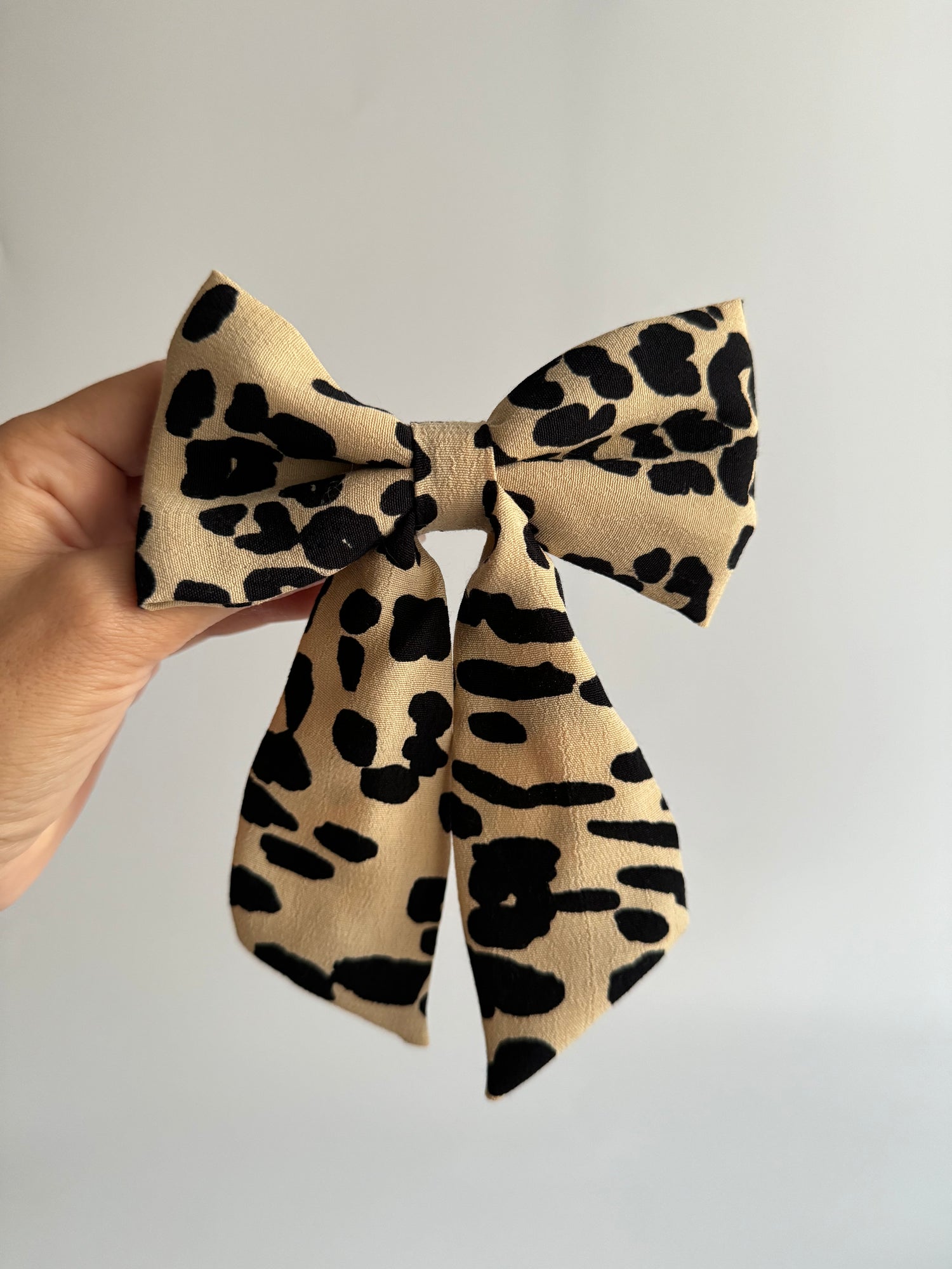 LEOPARLI FİYONK TOKA