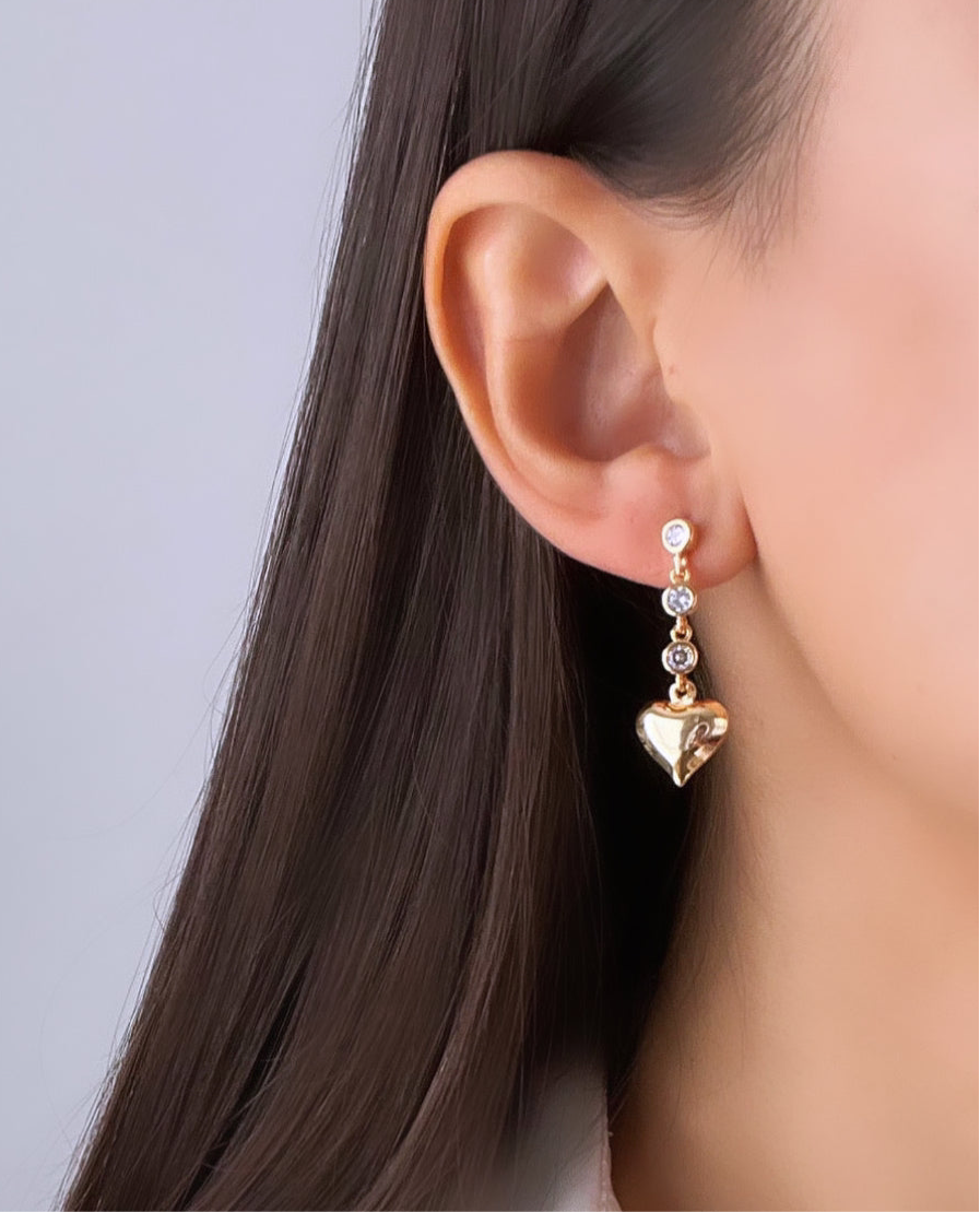 İTHAL KALP DETAYLI GOLD SARKIT KÜPE