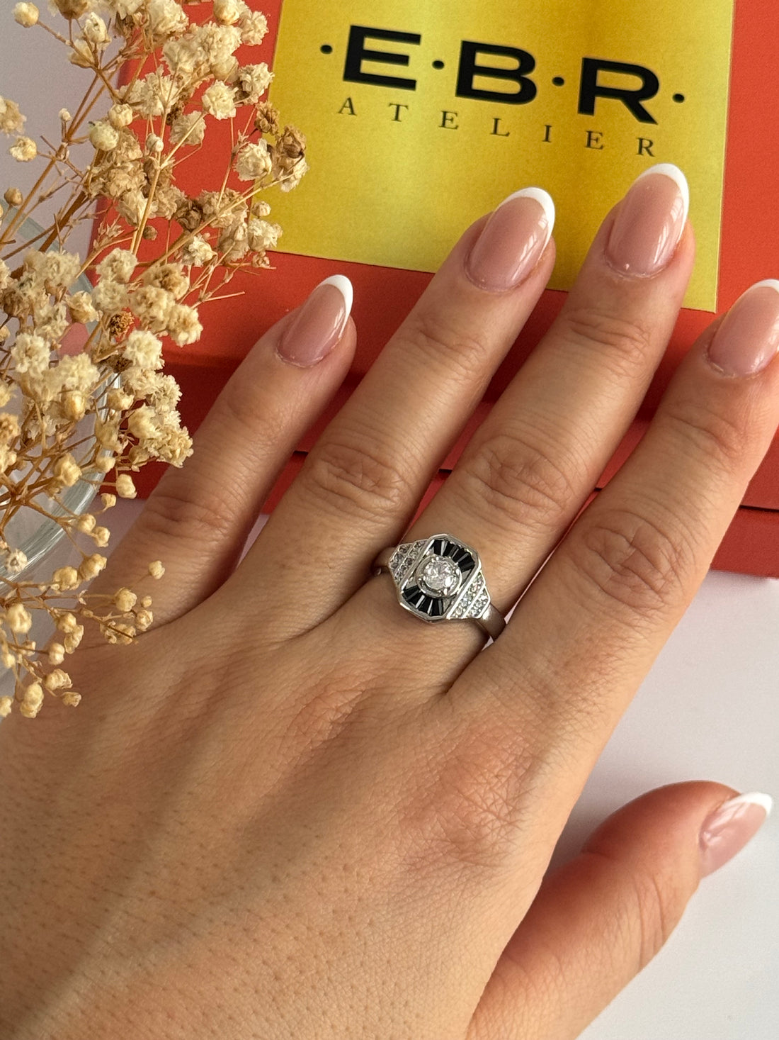 İTHAL SİYAH TAŞLI SİLVER AYARLANABİLİR YÜZÜK