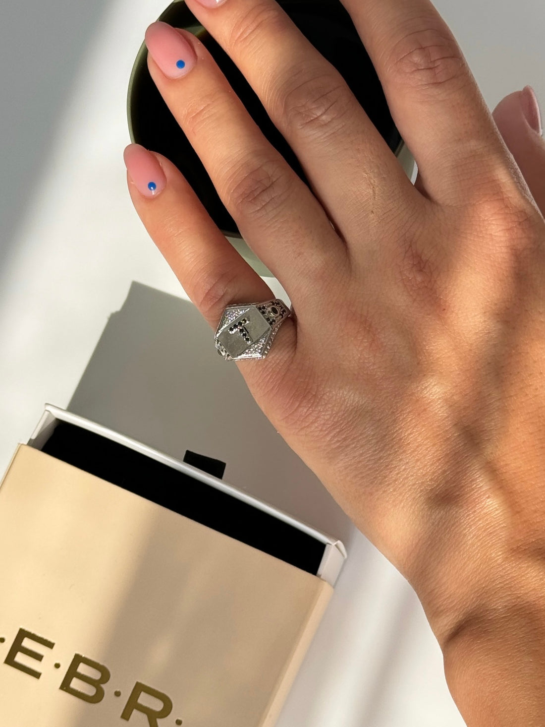 İTHAL T HARF AYARLANABİLİR SİLVER SERÇE PARMAK YÜZÜK