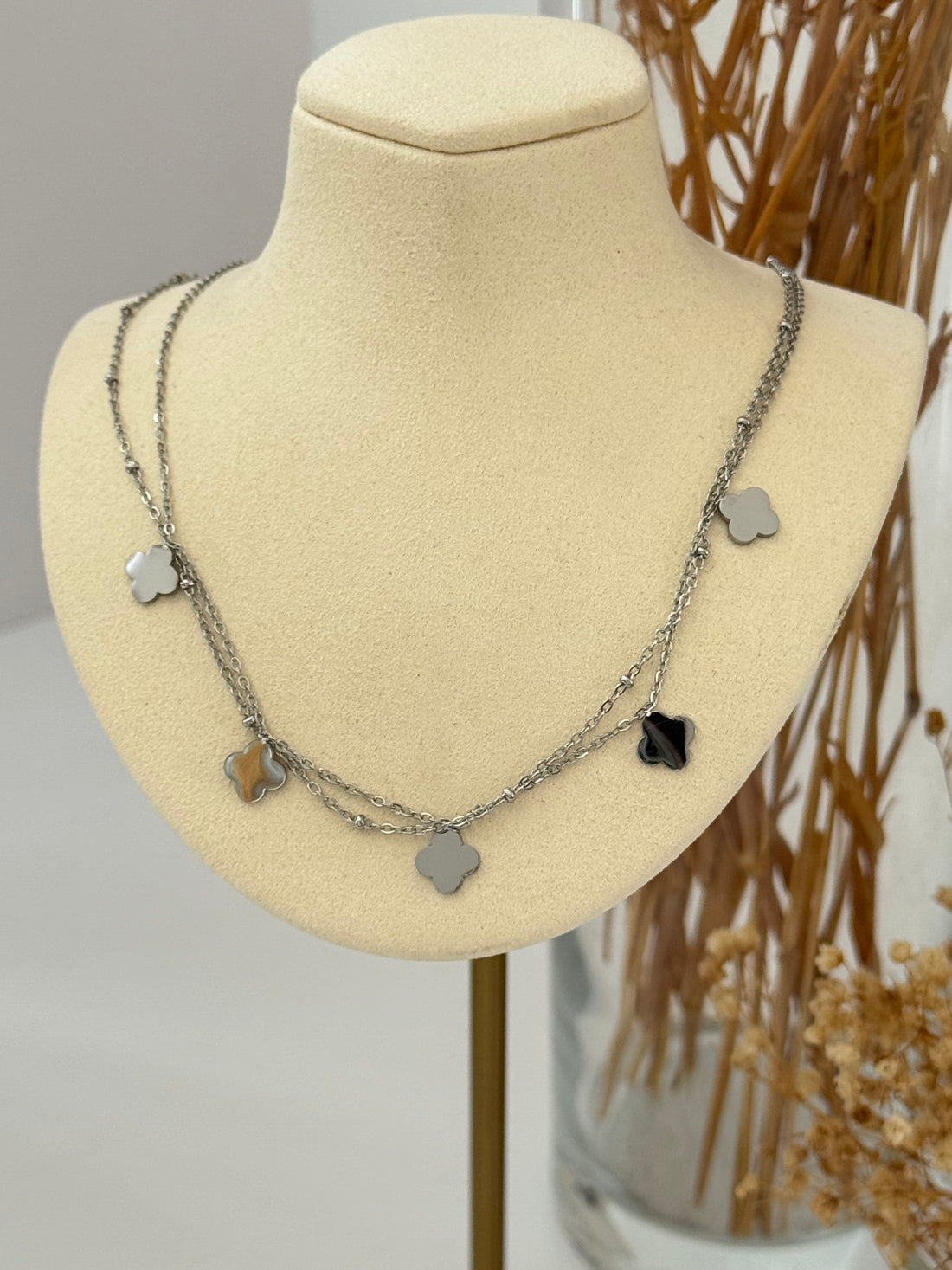 YONCA DETAYLI SİLVER ÇELİK KOLYE