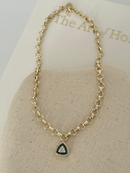 ROSALİE ÜÇGEN YEŞİL TAŞ DETAYLI GOLD ZİNCİR KOLYE