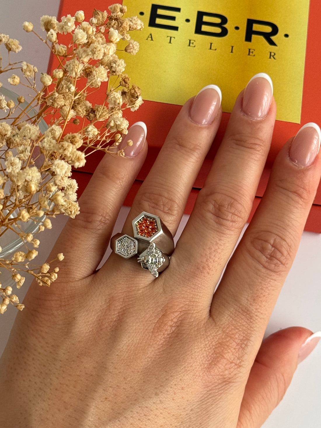 İTHAL ARI DETAYLI SİLVER AYARLANABİLİR YÜZÜK