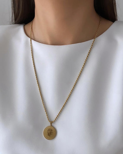 ATATÜRK BASKILI UZUN BURGU ZİNCİRLİ GOLD ÇELİK KOLYE