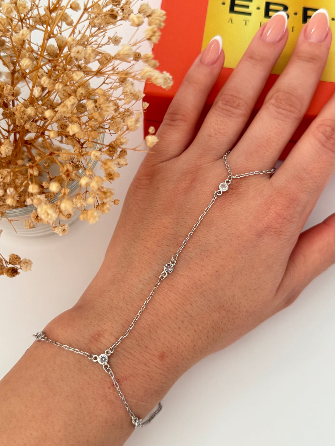 TAŞ DETAYLI SİLVER ŞAHMERAN