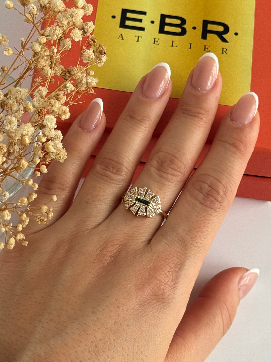 İTHAL YEŞİL TAŞLI GOLD AYARLANABİLİR YÜZÜK