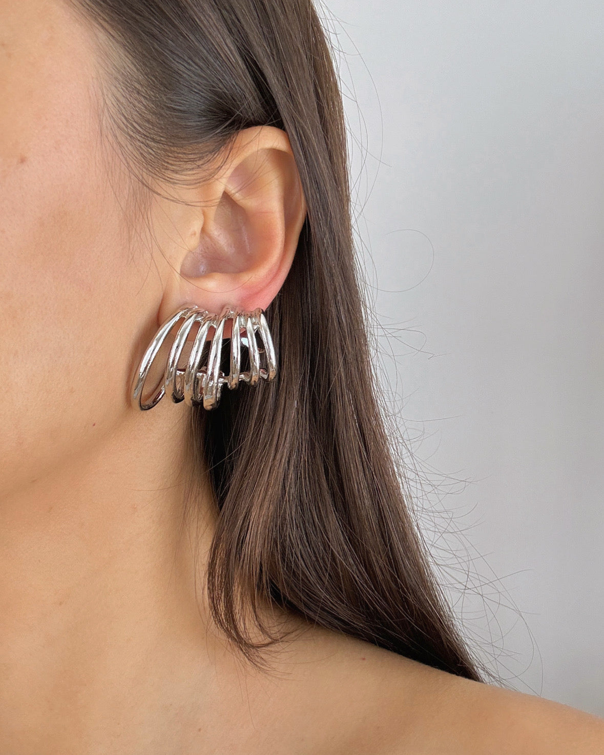 İTHAL SARMAL SİLVER KÜPE