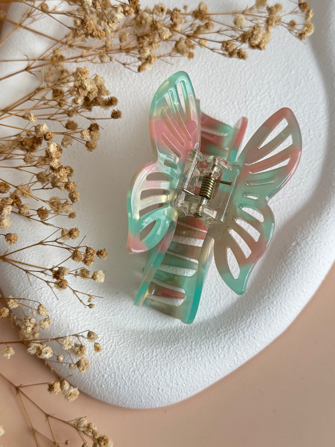 İTHAL KELEBEK DETAYLI KEMİK MANDAL TOKA