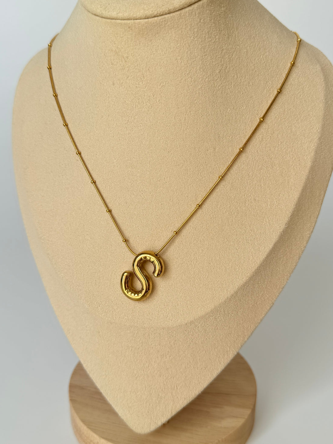 İthal Balon S Harf Gold Kolye