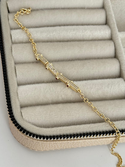 AVİN TAŞ DETAYLI GOLD BİLEKLİK