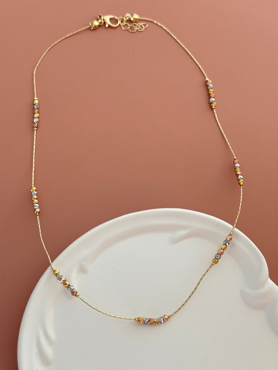 KAİA ALTIN KAPLAMA DORİKALI 3 RENKLİ KOLYE