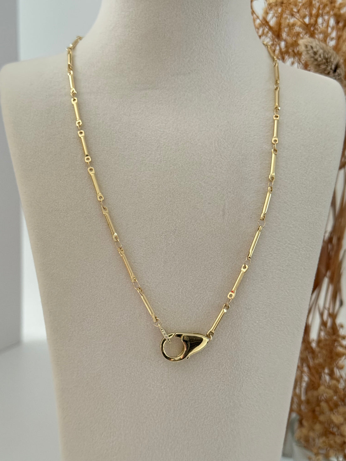 İTHAL ISTAKOZ PENÇELİ GOLD KOLYE