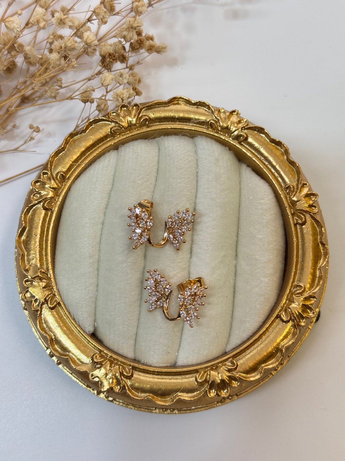 TAŞLI MELEK KANADI GOLD KÜPE