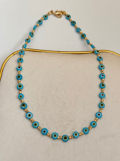 AURİ MAVİ NAZAR BONCUKLU ALTIN KAPLAMA DETAYLI KOLYE