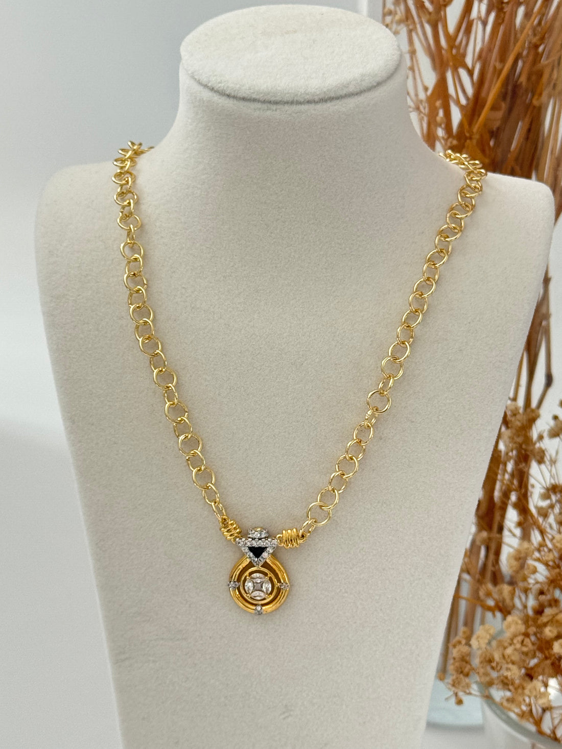 İTHAL DETAYLI ZİNCİR KOLYE