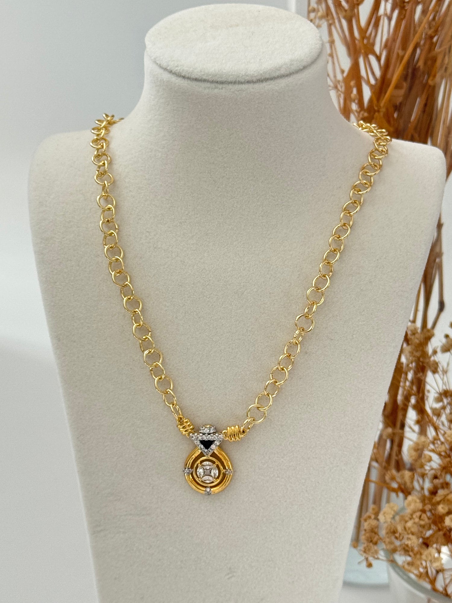 İTHAL DETAYLI ZİNCİR KOLYE