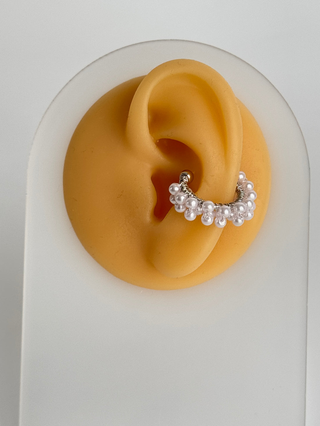 İTHAL İNCİ DETAYLI SİLVER KIKIRDAK KÜPE EARCUFF