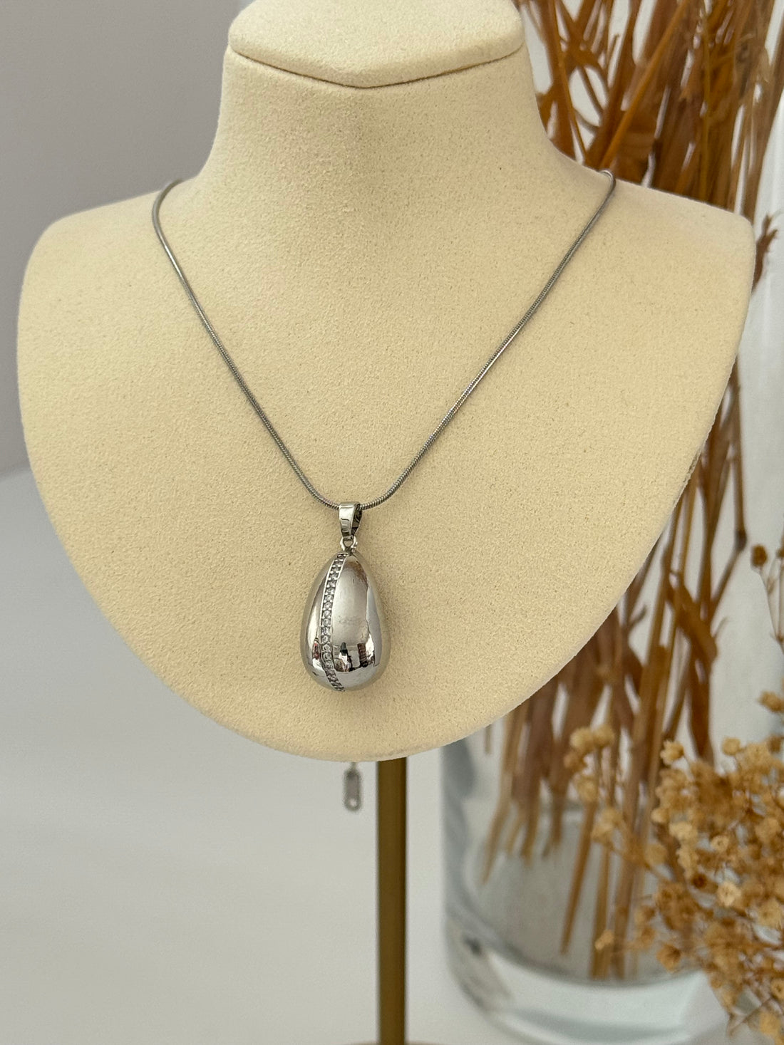 DAMLA DETAYLI MARKA MODEL SİLVER ÇELİK KOLYE