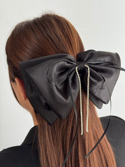 İTHAL TAŞLI FİYONKLU KURDELELİ MANDAL TOKA