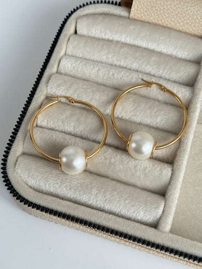 İTHAL İNCİ DETAYLI GOLD KÜPE