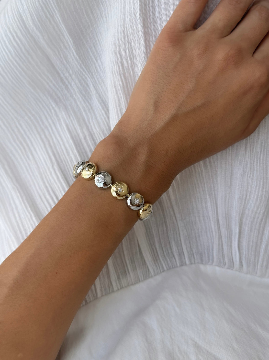 İTHAL BOMBELİ ÇİFT RENK BİLEKLİK