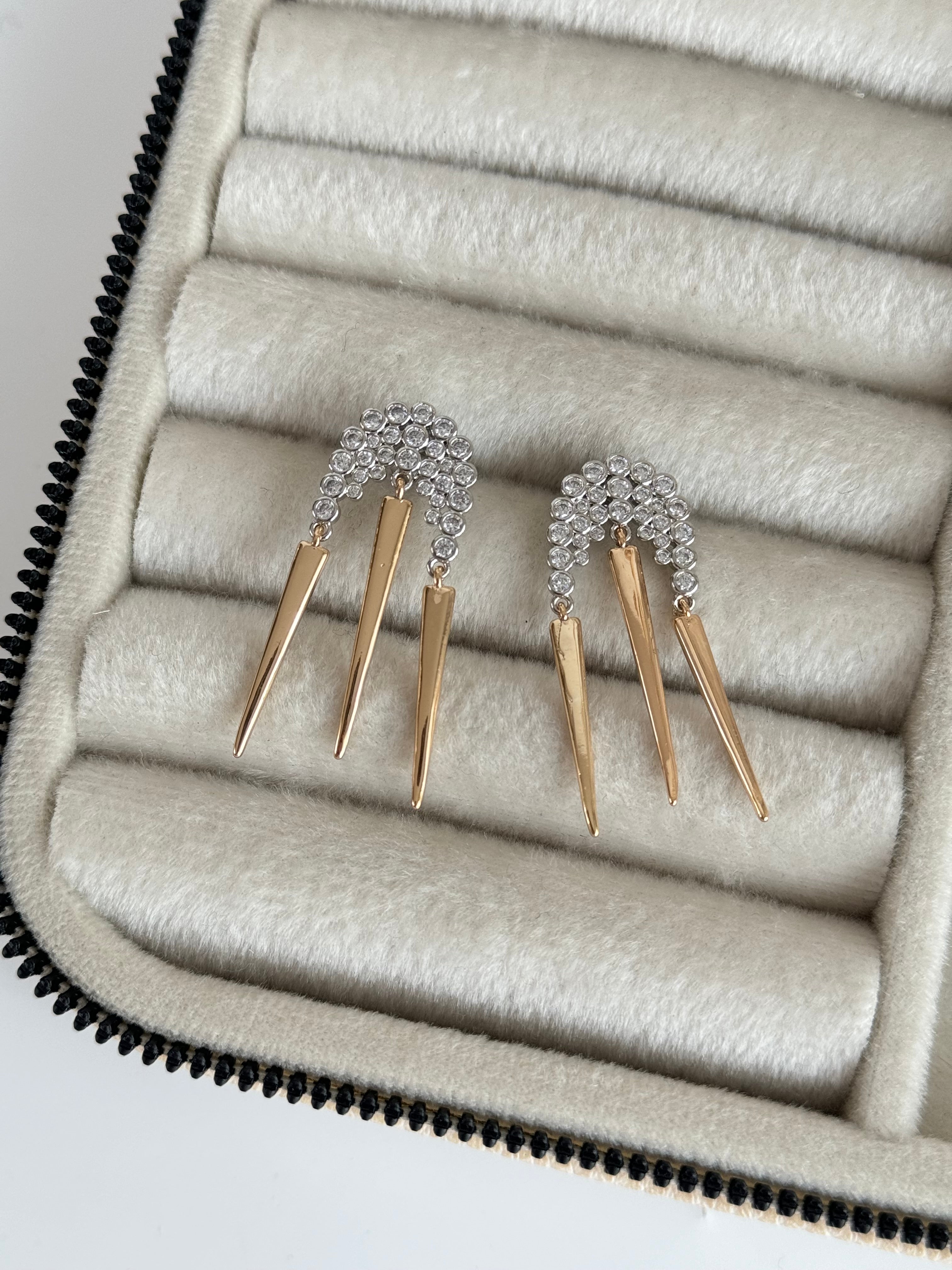 İTHAL OK DETAYLI ÇİFT RENK KÜPE