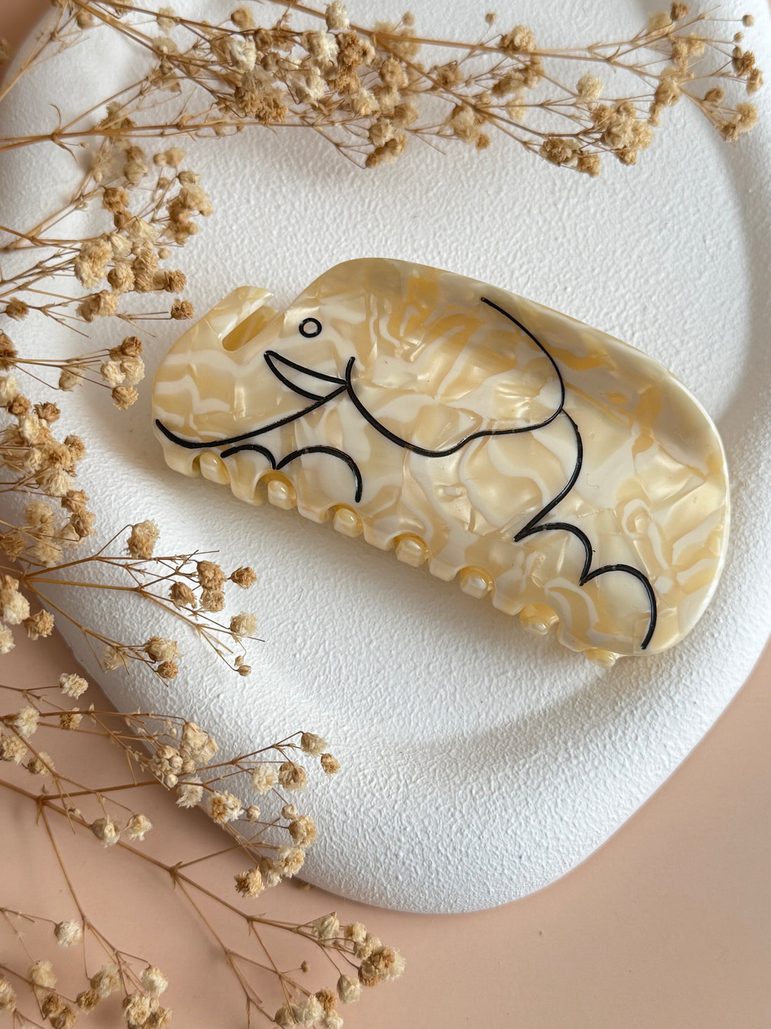 İTHAL FİL DESENLİ KREM KEMİK MANDAL TOKA