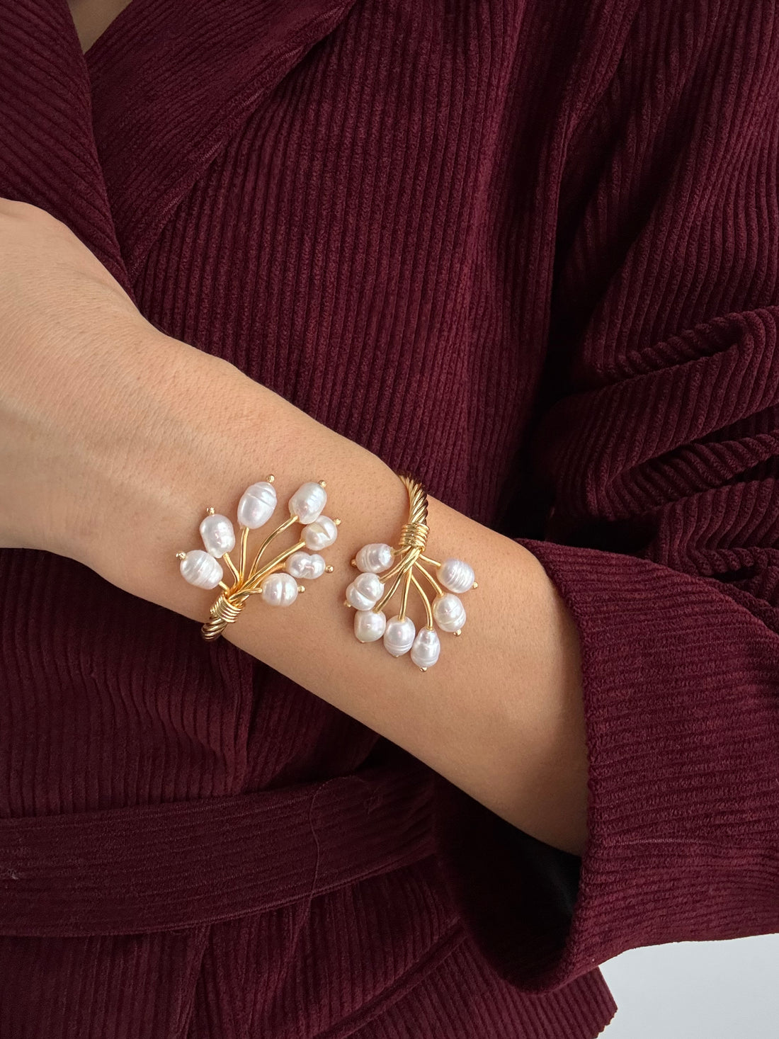 DAL DETAYLI GERÇEK İNCİLİ BİLEKLİK