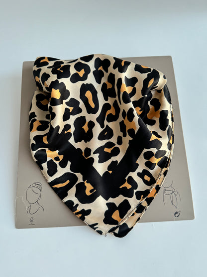 İTHAL Z*RA MARKA LEOPARLI BANDANA FULAR