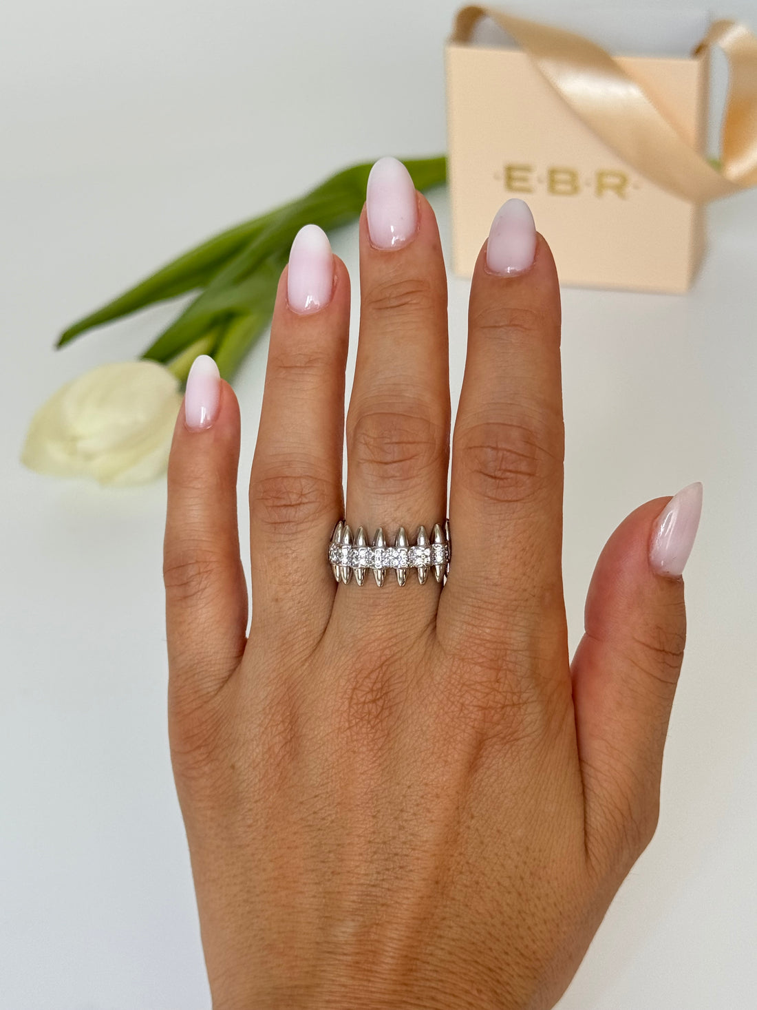 İTHAL ÇİVİ DETAYLI SİLVER AYARLANABİLİR YÜZÜK