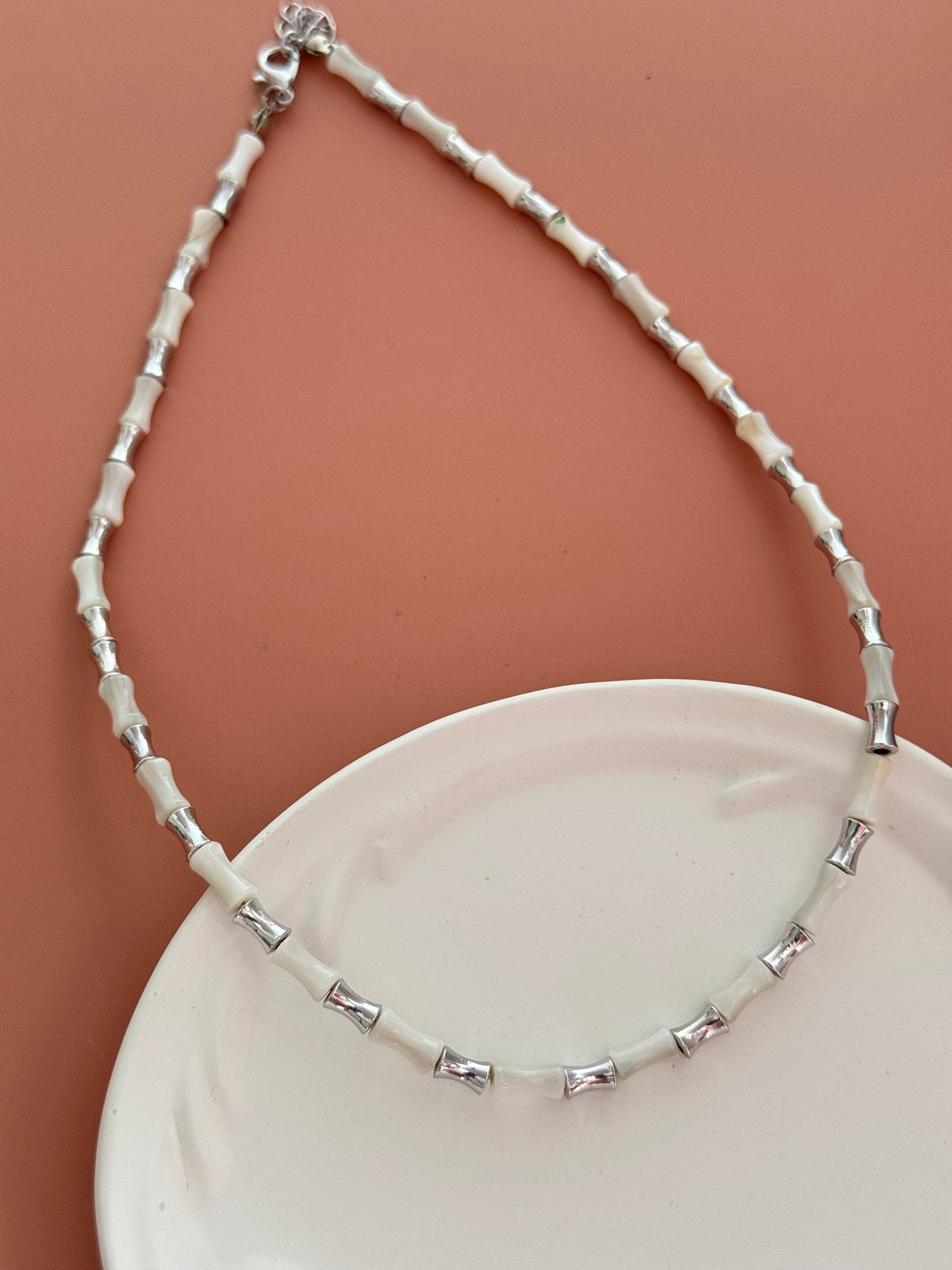 ELAE BEYAZ TAŞLI SİLVER ALTIN KAPLAMA KOLYE