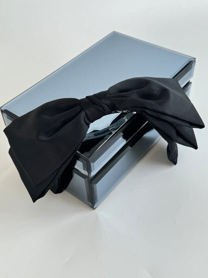 İTHAL SİYAH FİYONKLU KUMAŞ TOKA