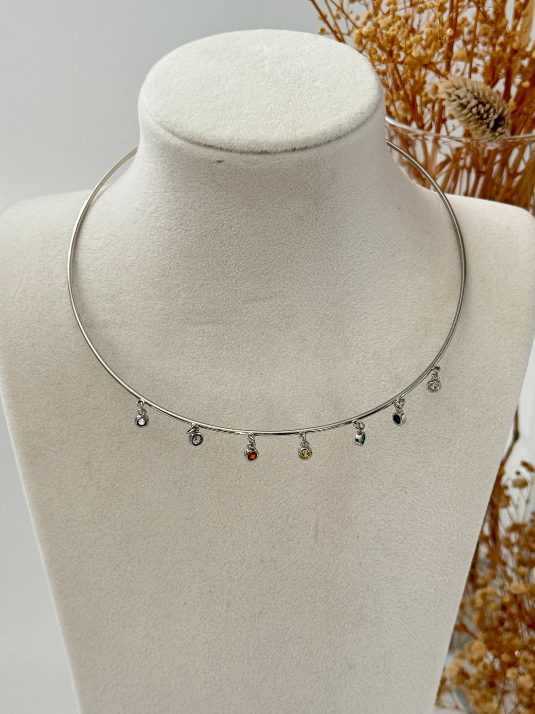 RENKLİ TAŞ SALLANTILI İTHAL SİLVER CHOKER KOLYE