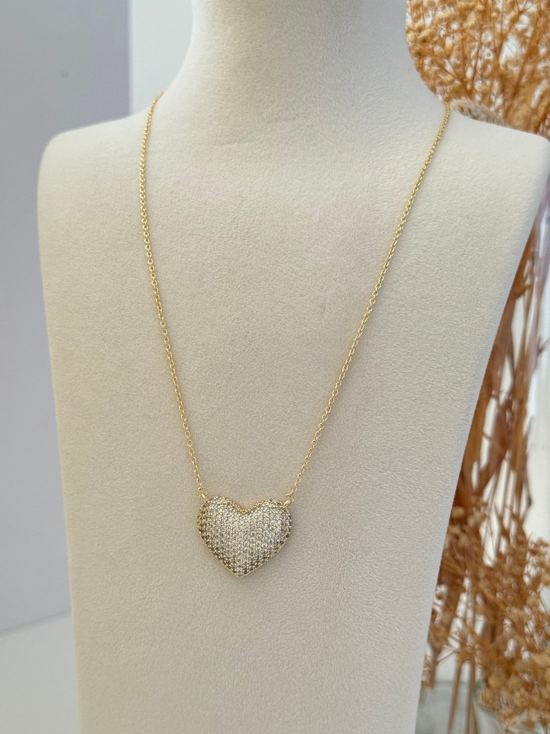 İTHAL TAŞLI KALP DETAYLI UZUN GOLD KOLYE