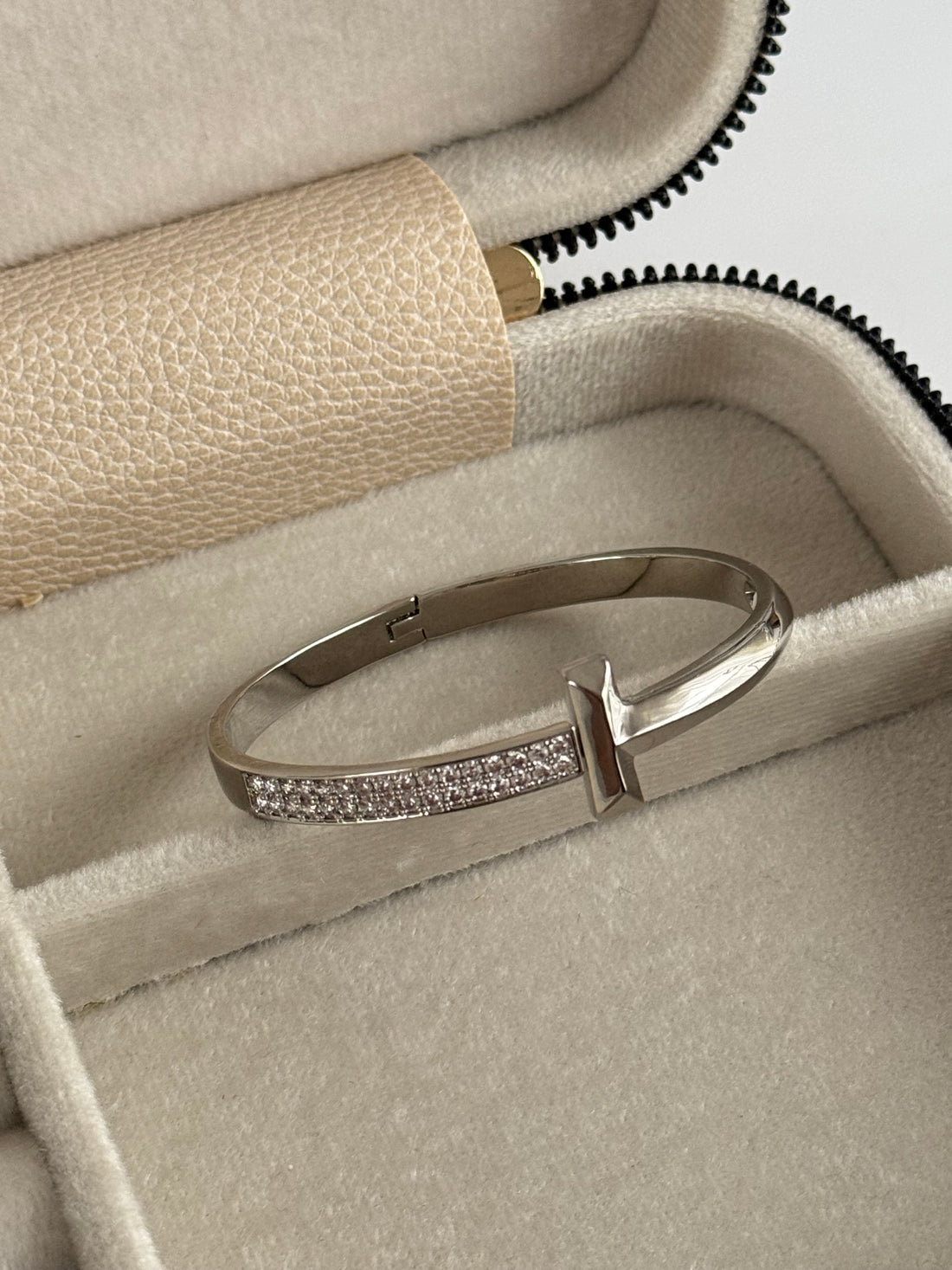 İTHAL MARKA MODEL AYARLANABİLİR SİLVER BİLEZİK BİLEKLİK