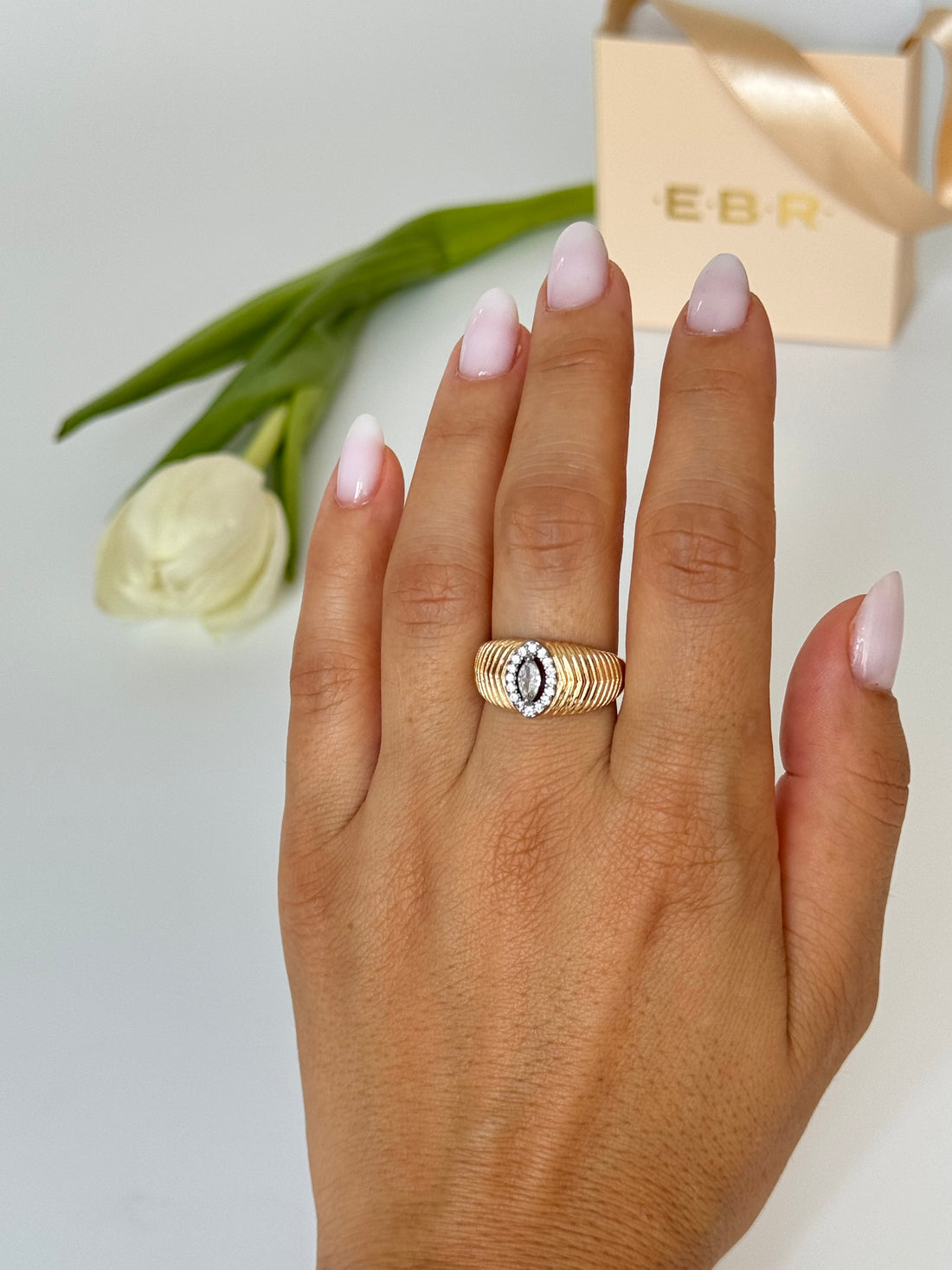 İTHAL TAŞLI GOLD AYARLANABİLİR YÜZÜK