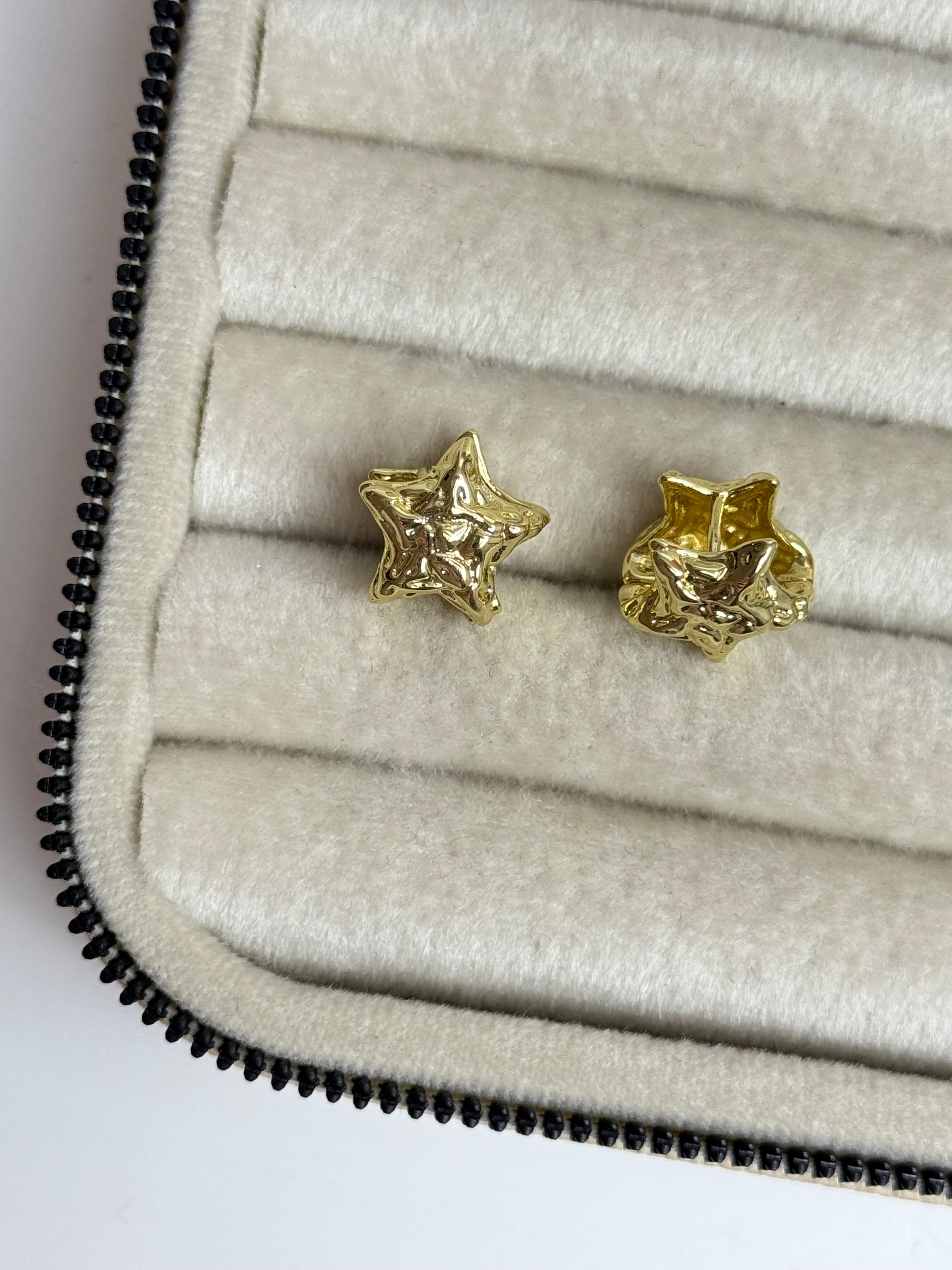 İTHAL YILDIZ MODEL ÇİFT TARAF GOLD KÜPE